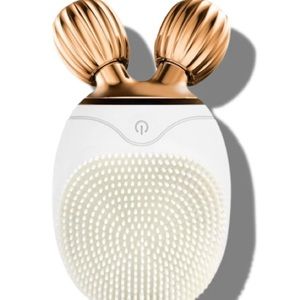 LUCE dermal definer electric cleansing brush